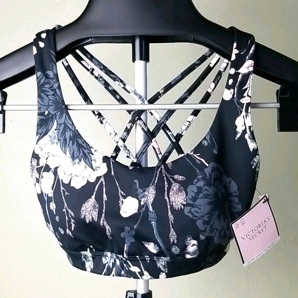Victoria's Secret Other - NEW Victoria's Secret sports bra!